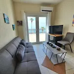 Apartment Poseidon 51 - Beachfront Two Bedroom