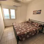 Apartment Poseidon 51 - Beachfront Two Bedroom *