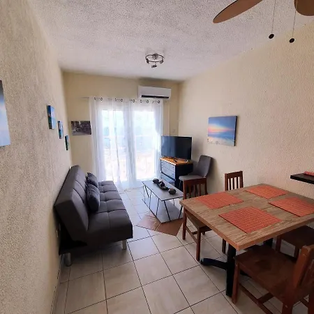 Apartamento Poseidon 51 - Beachfront Two Bedroom